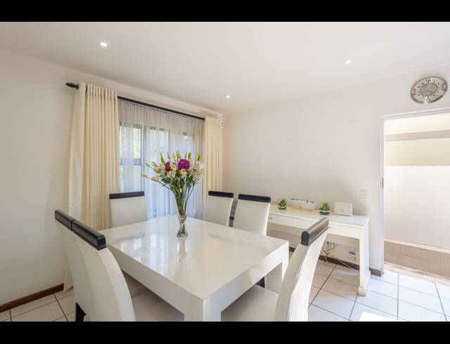 3 BEDROOM CLUSTER FOR SALE IN BROADACRES